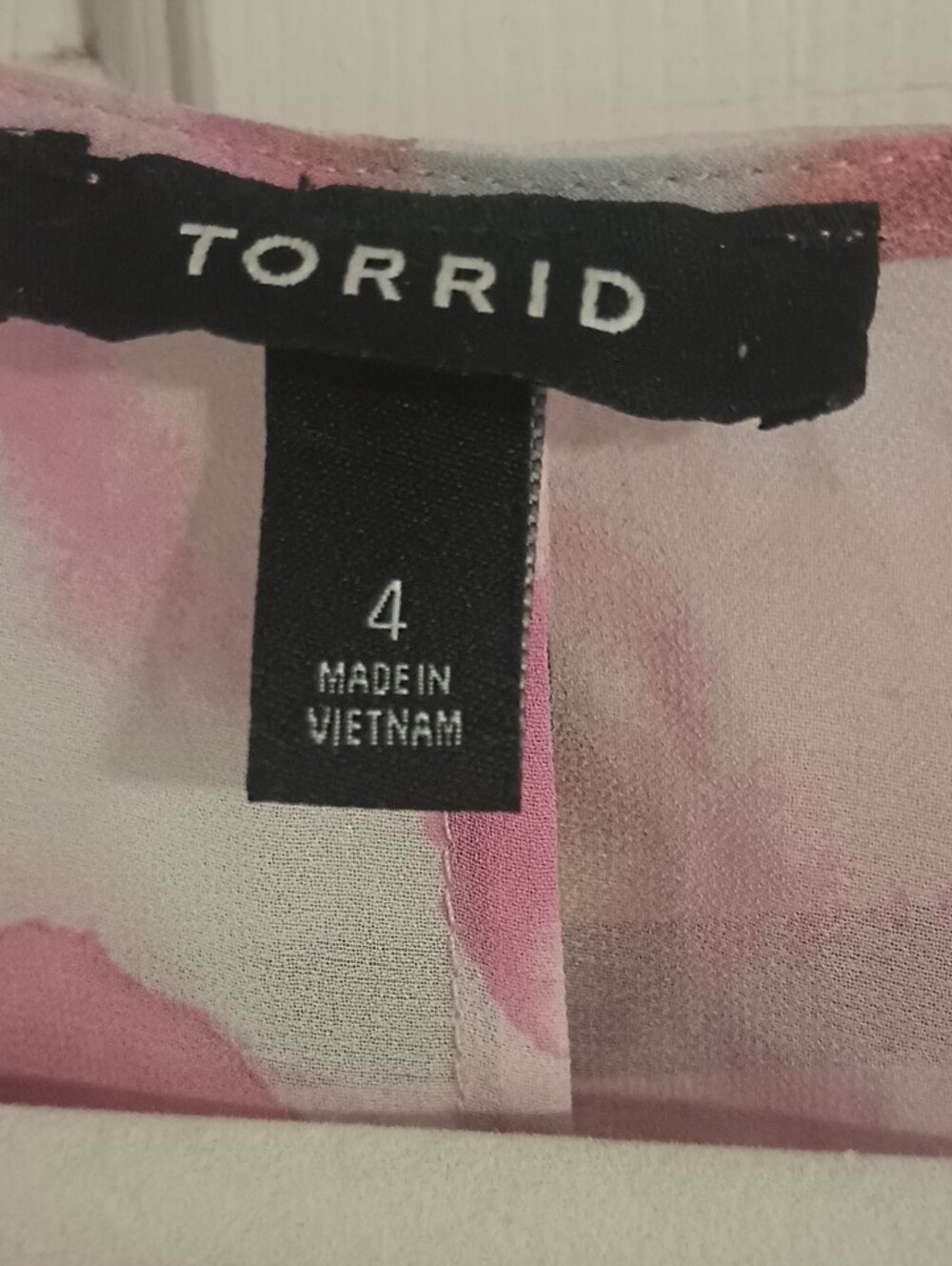 Torrid Sheer Chiffon Kimono Duster Watercolor Cover Up Tie Open Front Size 4x - Picture 2 of 8